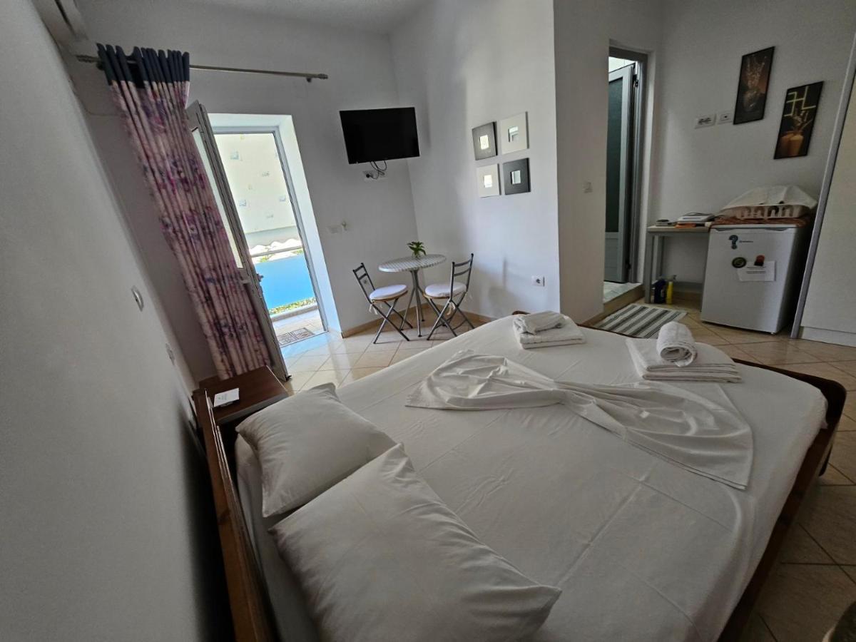 Garden Holiday Studios Химара Экстерьер фото